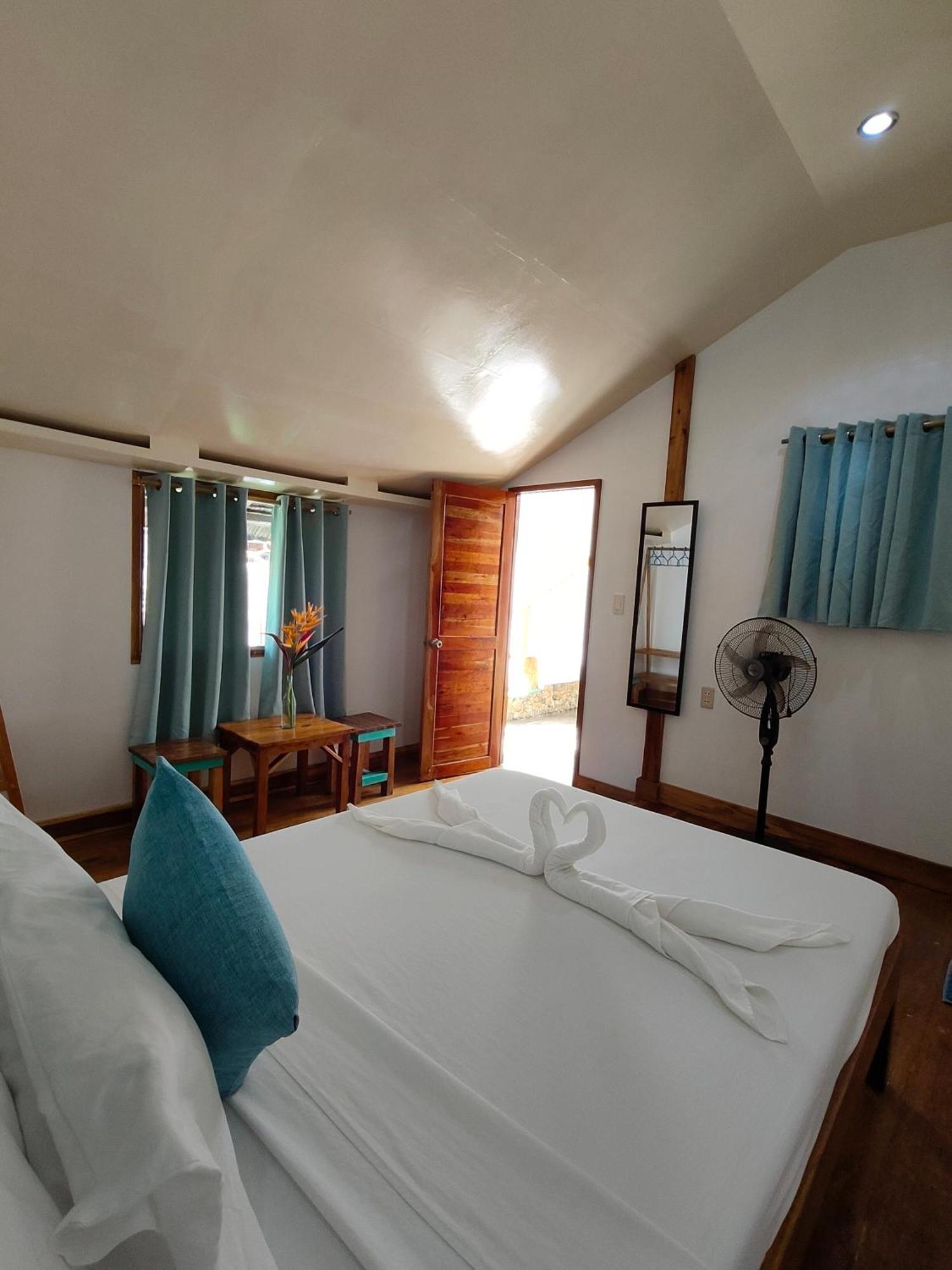 Lunazul Guesthouse Сан-Висенте Экстерьер фото